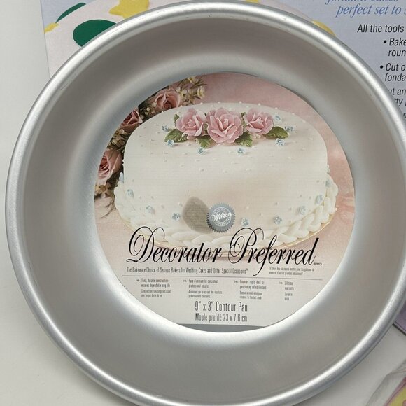 Wilton Fondant Cake Decorating Set 17 Pc Flower Star Round Shape Cutters - Picture 12 of 13